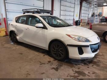  Salvage Mazda Mazda3