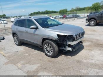  Salvage Jeep Cherokee