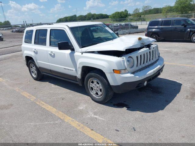  Salvage Jeep Patriot
