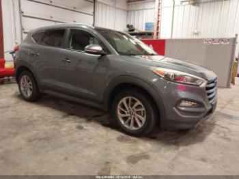  Salvage Hyundai TUCSON
