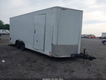  Salvage H & H Trailers 20 Enclsoed