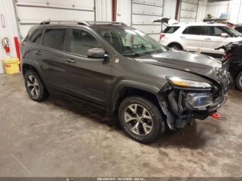  Salvage Jeep Cherokee