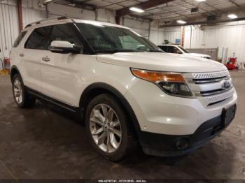  Salvage Ford Explorer