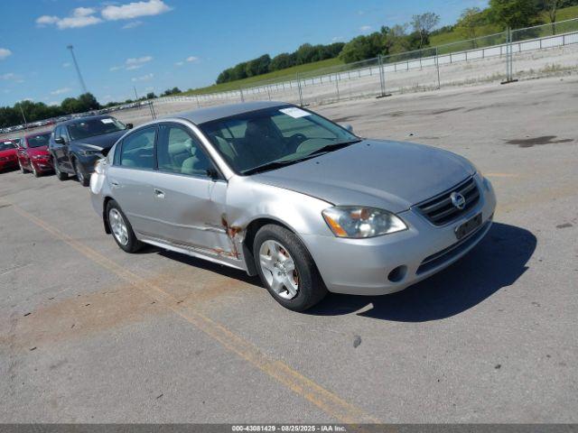  Salvage Nissan Altima