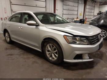  Salvage Volkswagen Passat