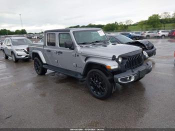  Salvage Jeep Gladiator