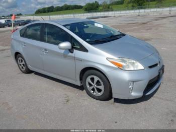  Salvage Toyota Prius
