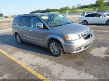  Salvage Chrysler Town & Country