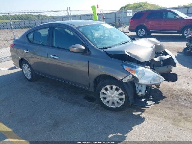  Salvage Nissan Versa