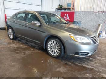  Salvage Chrysler 200