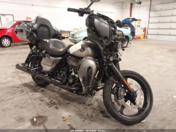  Salvage Harley-Davidson Flhtkse