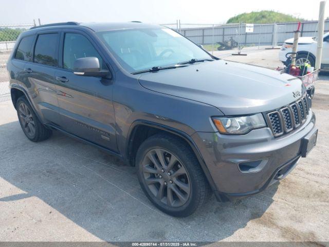  Salvage Jeep Grand Cherokee