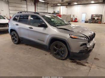  Salvage Jeep Cherokee