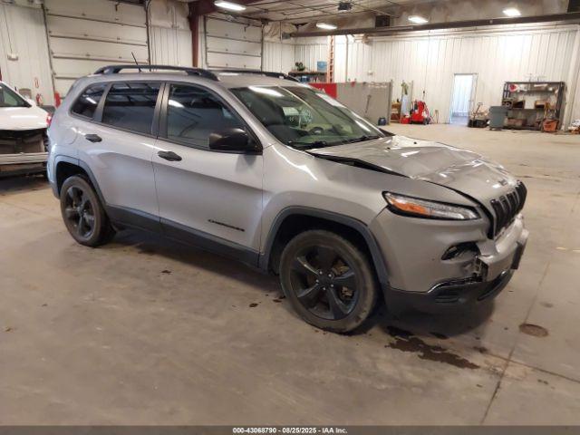  Salvage Jeep Cherokee