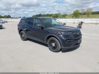  Salvage Ford Police Interceptor