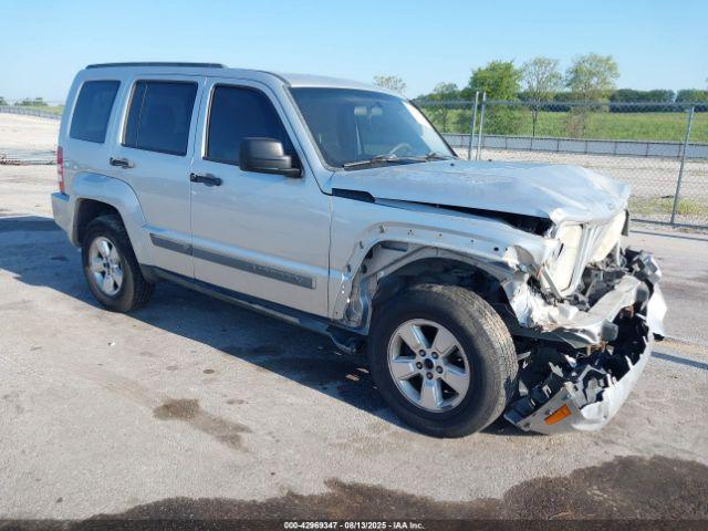  Salvage Jeep Liberty