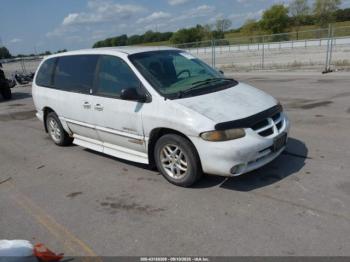  Salvage Dodge Grand Caravan