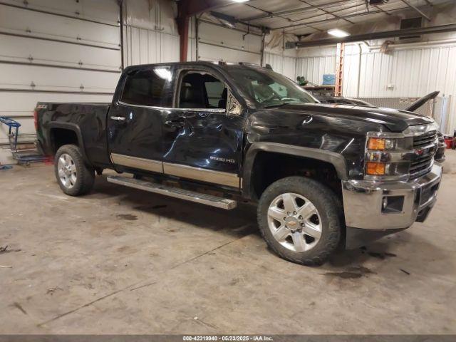  Salvage Chevrolet Silverado 2500