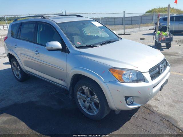  Salvage Toyota RAV4
