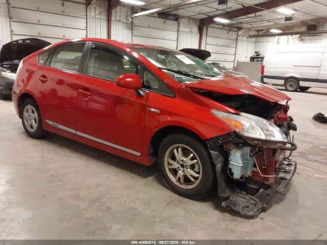  Salvage Toyota Prius