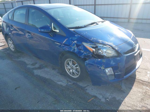  Salvage Toyota Prius