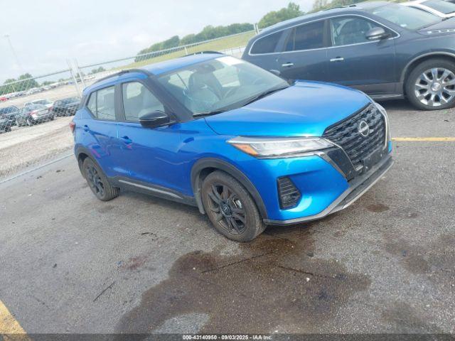  Salvage Nissan Kicks