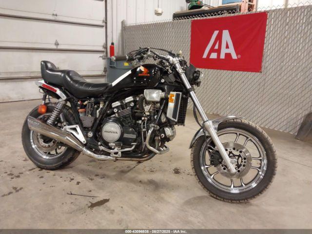  Salvage Honda Vf1100