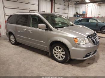  Salvage Chrysler Town & Country
