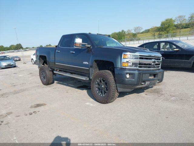  Salvage Chevrolet Silverado 3500