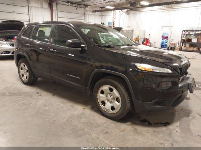  Salvage Jeep Cherokee
