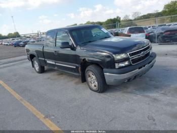  Salvage Chevrolet Silverado 1500