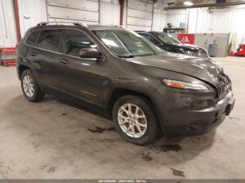  Salvage Jeep Cherokee