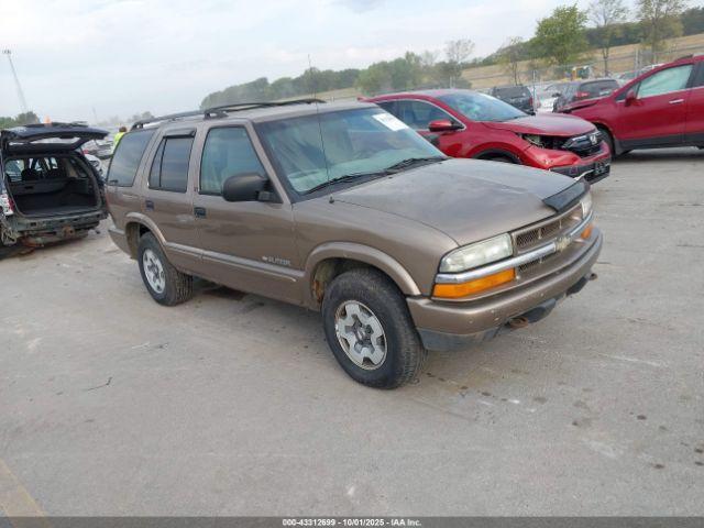  Salvage Chevrolet Blazer
