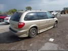 Chrysler Town & Country Limited Image 3
