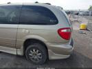 Chrysler Town & Country Limited Image 10
