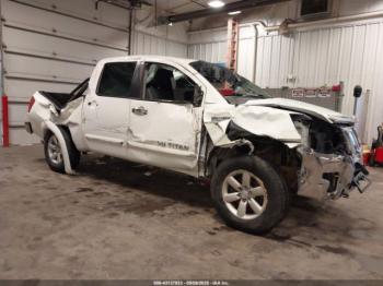  Salvage Nissan Titan
