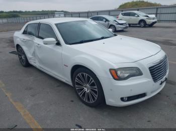  Salvage Chrysler 300