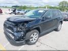Toyota RAV4 Le Image 2