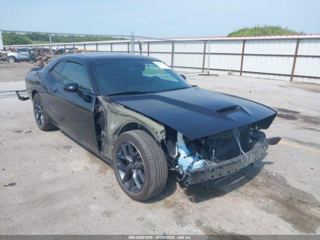  Salvage Dodge Challenger