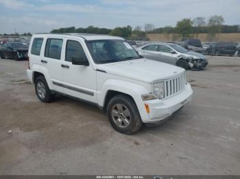  Salvage Jeep Liberty