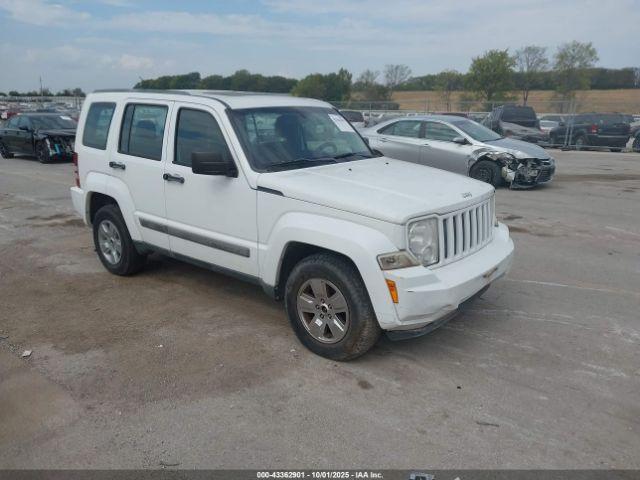  Salvage Jeep Liberty