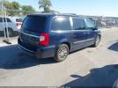 Chrysler Town & Country Touring-l Image 5