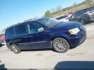 Chrysler Town & Country Touring-l Image 19