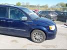 Chrysler Town & Country Touring-l Image 16