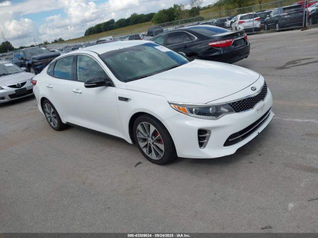  Salvage Kia Optima