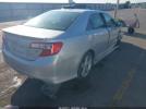 Toyota Camry Se Image 13