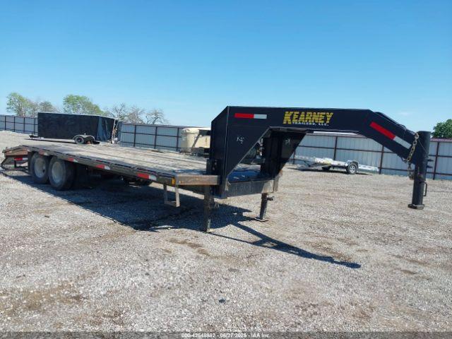 Salvage Kearney Goosenck Trailer