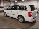 Chrysler Town & Country Touring Image 3