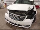 Chrysler Town & Country Touring Image 9