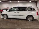 Chrysler Town & Country Touring Image 19